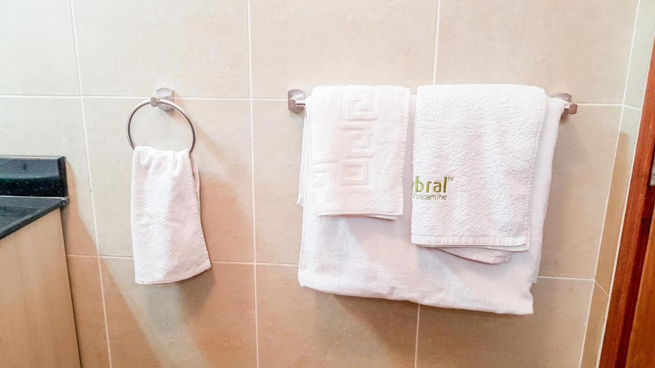 Nairobi West Suites エクステリア 写真